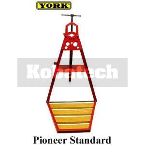 Zverák PIONIER CVP-03 Standart so stojanom York 0300003